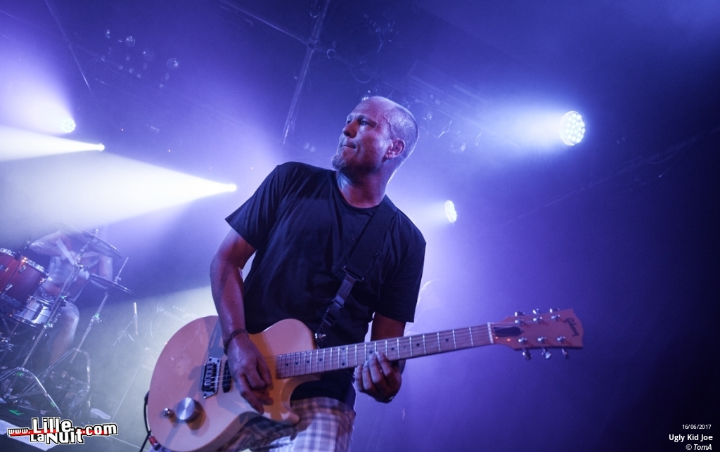Ugly Kid Joe à l’Aeronef en live - photo n°6