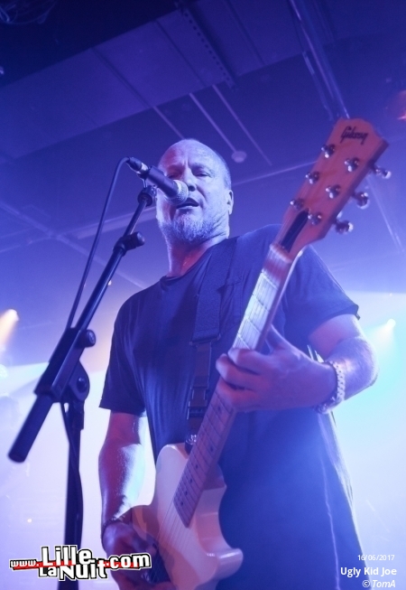 Ugly Kid Joe à l’Aeronef en live - photo n°11