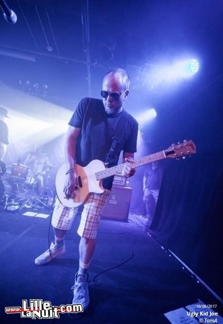 Ugly Kid Joe à l’Aeronef en live - photo n°19