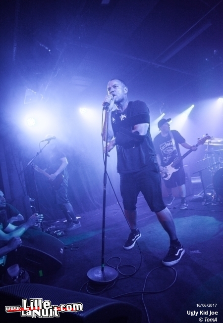 Ugly Kid Joe à l’Aeronef en live - photo n°16