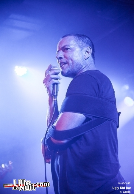 Ugly Kid Joe à l’Aeronef en live - photo n°7