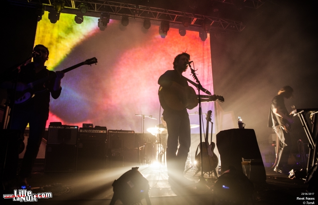 Fleet Foxes + November Polaroid  à L’Aéronef en live - photo n°1