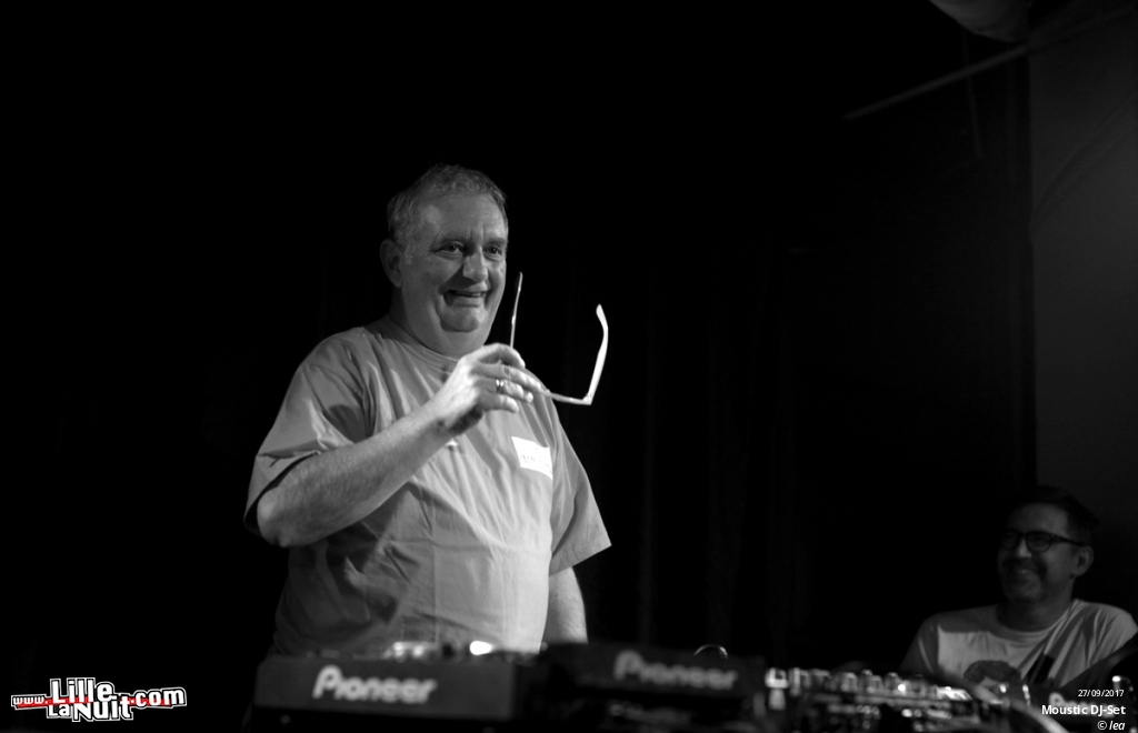 Sandra Nkaké + Moustic DJ-Set au Club de l’Aéronef en live - photo n°4