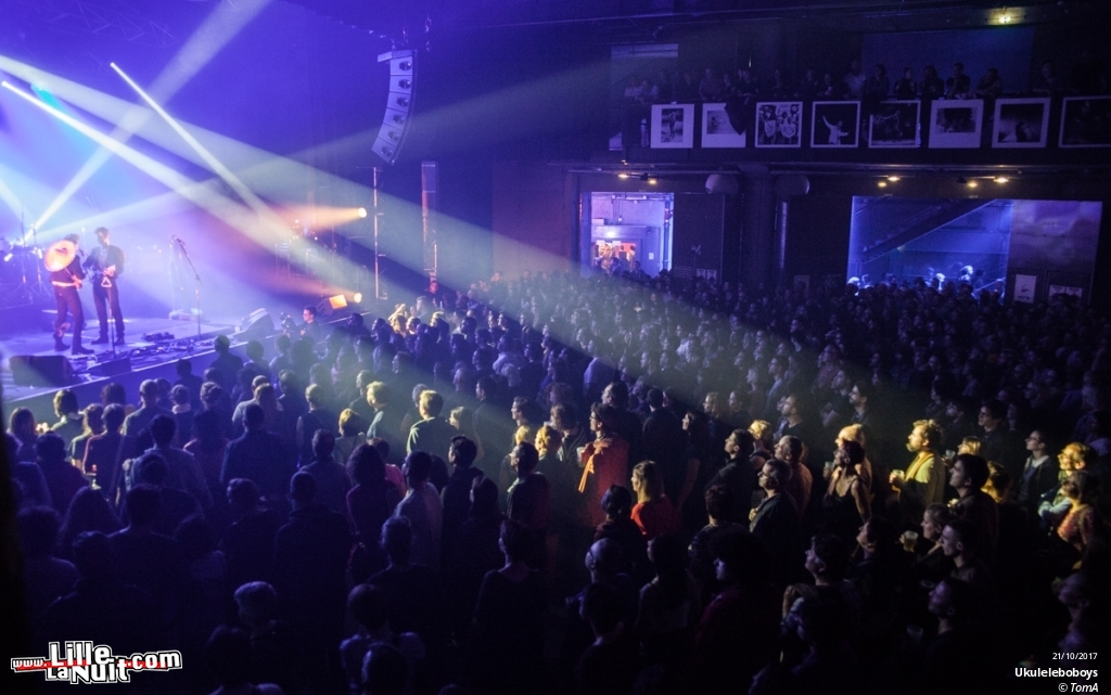 Emir Kusturica & The No Smoking Orchestra + Ukuleleboboys à l’Aéronef en live - photo n°23