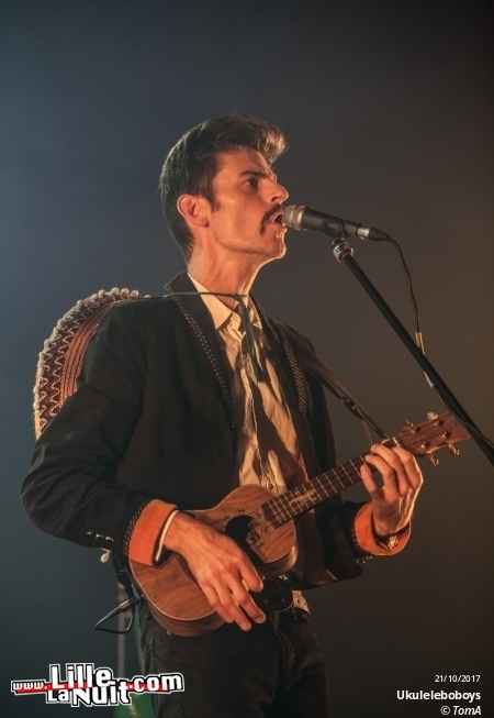 Emir Kusturica & The No Smoking Orchestra + Ukuleleboboys à l’Aéronef en live - photo n°12