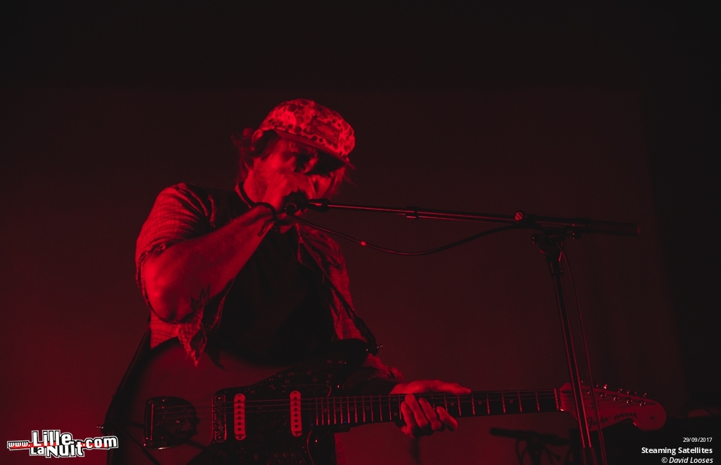 Portugal. The Man + Steaming Satellites au Splendid en live - photo n°4