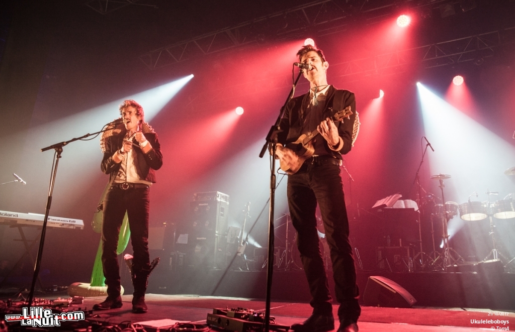 Emir Kusturica & The No Smoking Orchestra + Ukuleleboboys à l’Aéronef en live - photo n°5