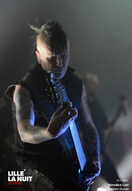 Paradise Lost + Klone au Grand Mix en live - photo n°12