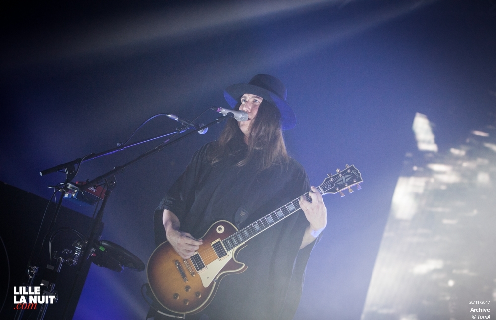 Archive + Robin Foster à l’Aéronef en live - photo n°28