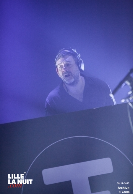 Archive + Robin Foster à l’Aéronef en live - photo n°34