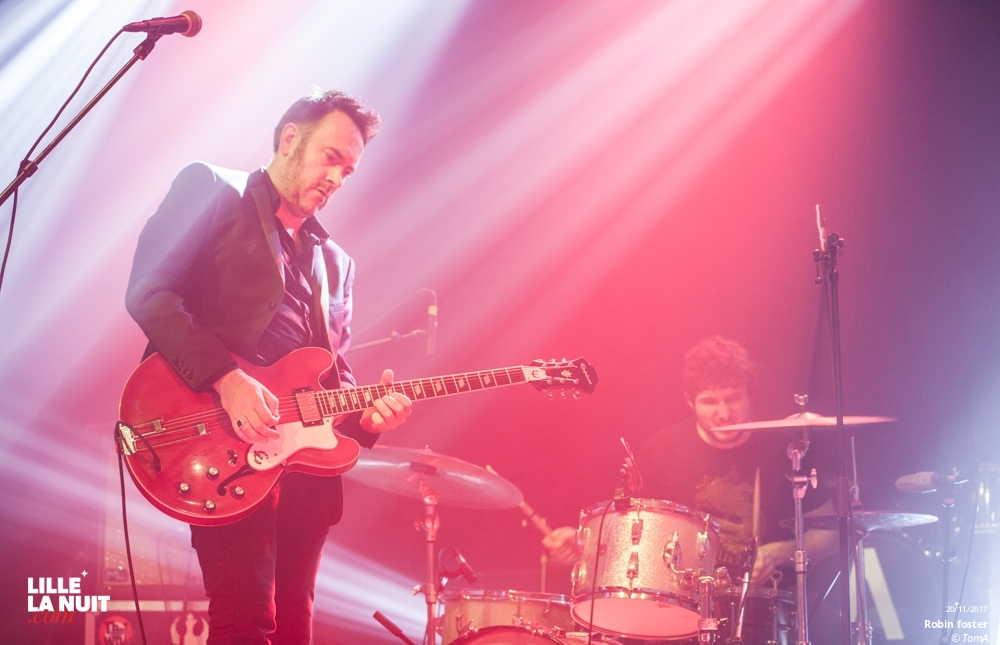 Archive + Robin Foster à l’Aéronef en live - photo n°10