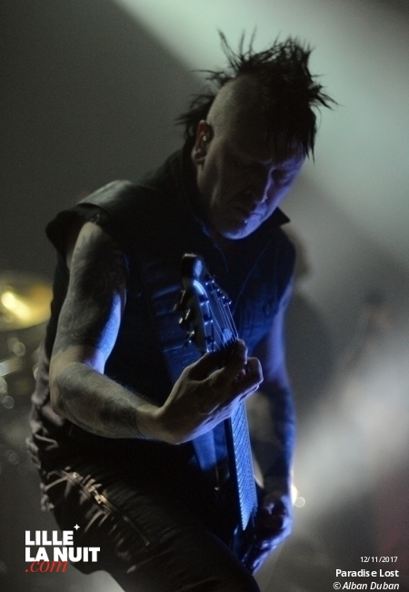 Paradise Lost + Klone au Grand Mix en live - photo n°11