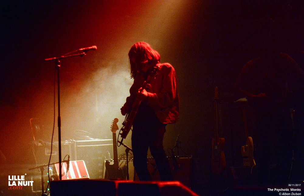 La Vague : Millionaire + The Psychotic Monks + T/O au Splendid en live - photo n°4