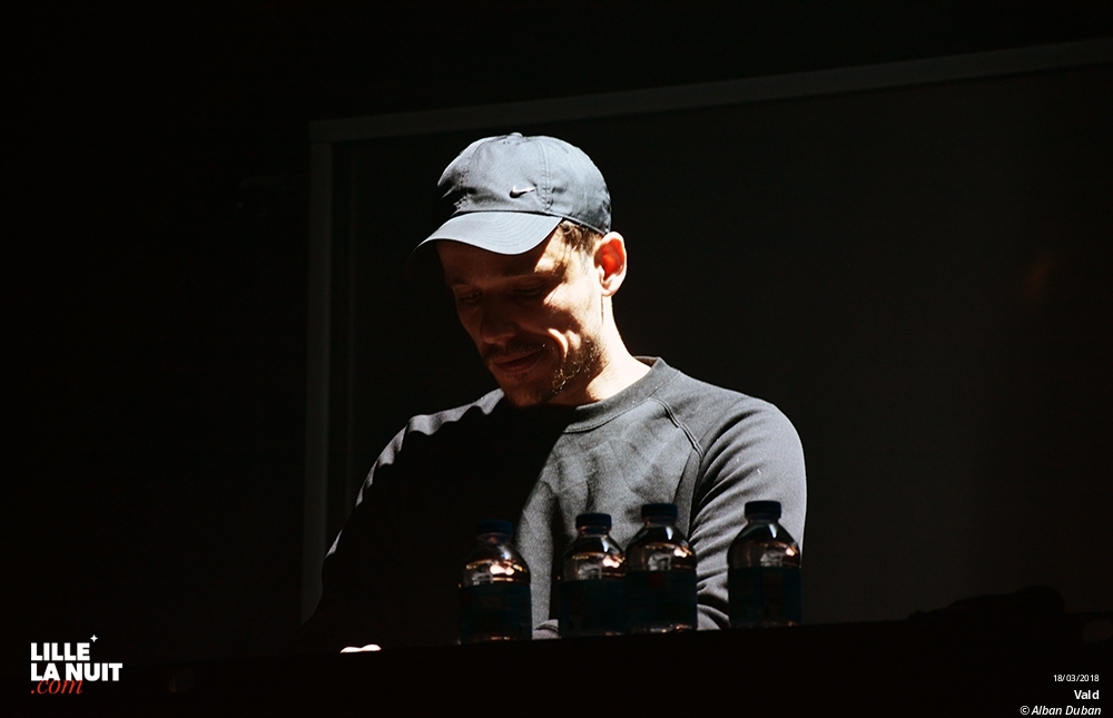 Vald + Roméo Elvis + Lorenzo + L’Or Du Commun + Bifty & DJ Weedim + le 77 au Zénith de Lille en live - photo n°1