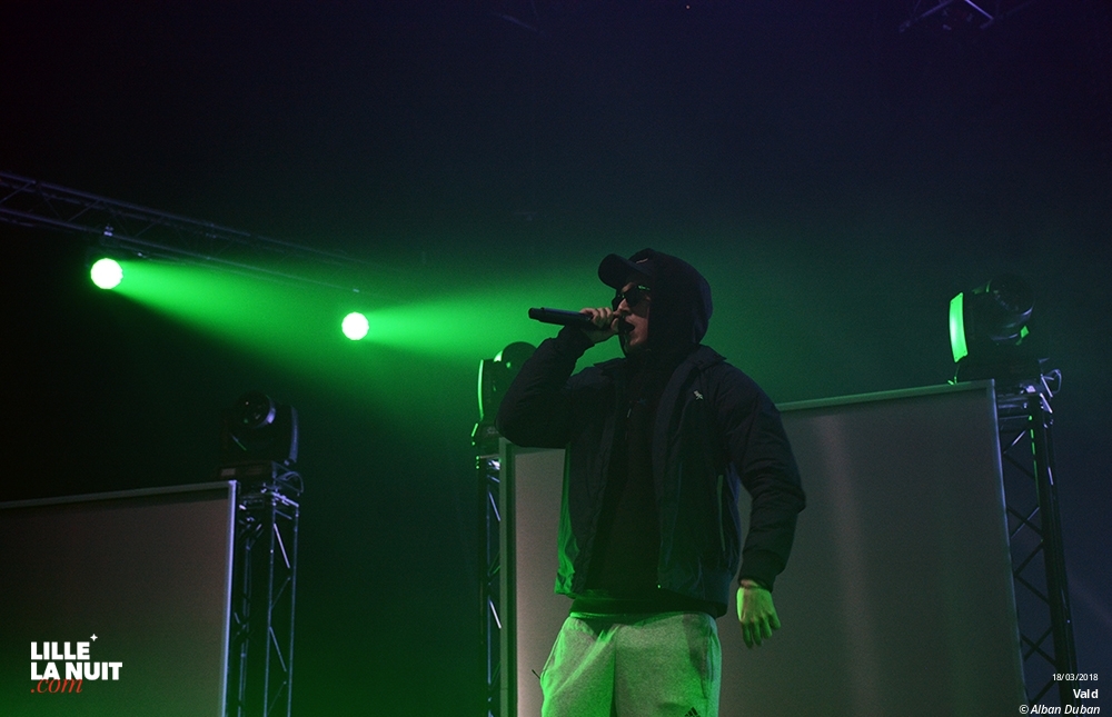 Vald + Roméo Elvis + Lorenzo + L’Or Du Commun + Bifty & DJ Weedim + le 77 au Zénith de Lille en live - photo n°4