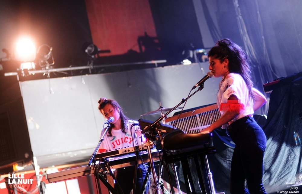 Angèle + Juicy au Splendid en live - photo n°6