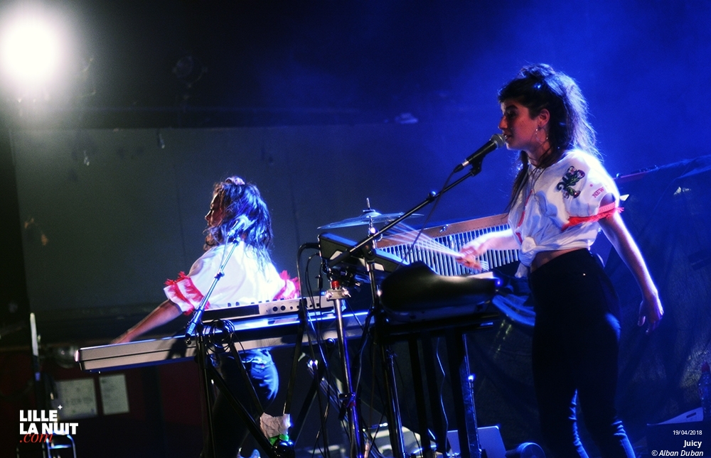 Angèle + Juicy au Splendid en live - photo n°5