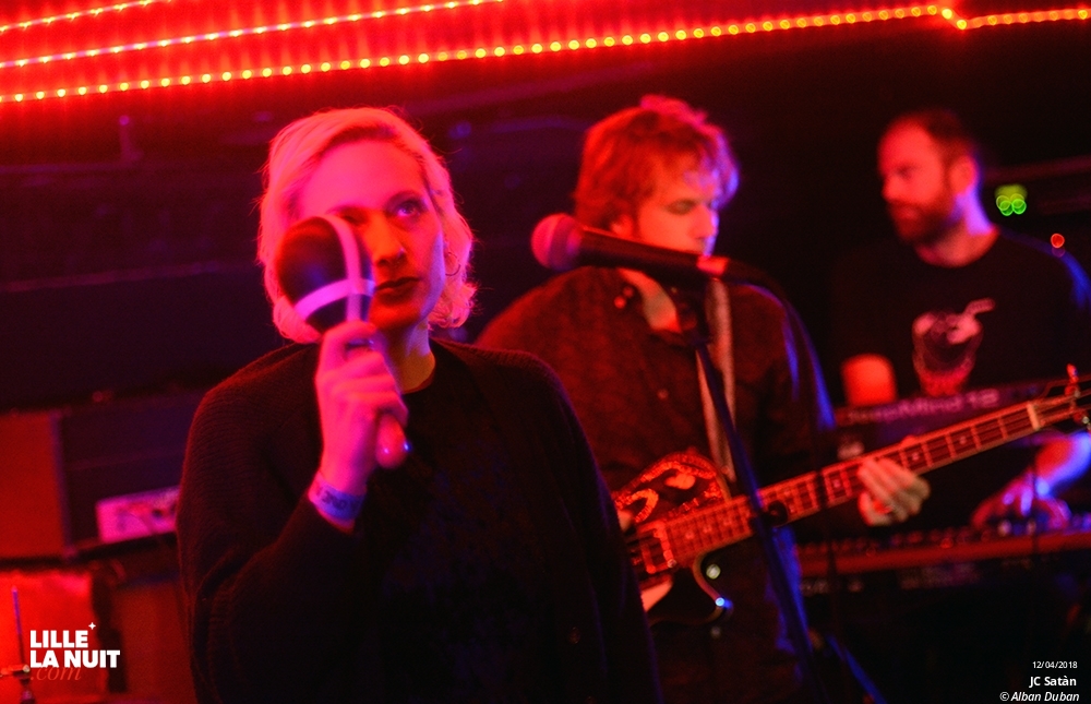 JC Satàn à la Cave aux Poètes en live - photo n°1
