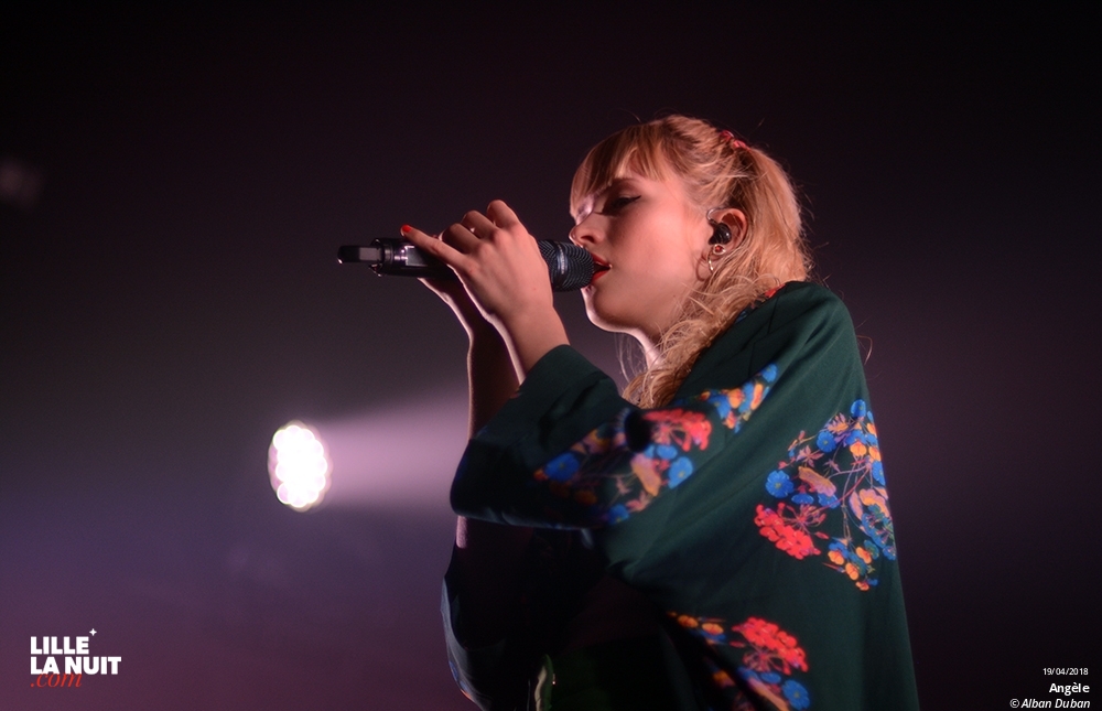 Angèle + Juicy au Splendid en live - photo n°6