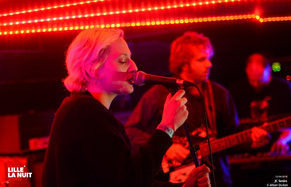 JC Satàn à la Cave aux Poètes en live - photo n°2