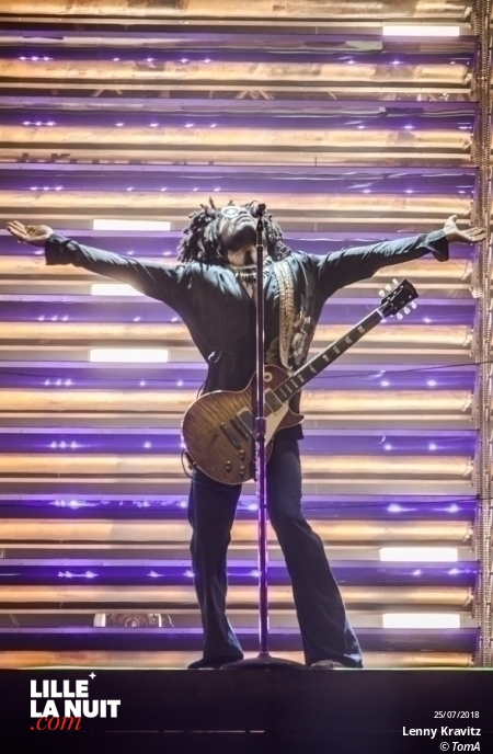 Lenny Kravitz + MF Robots au Zénith de Lille en live - photo n°1