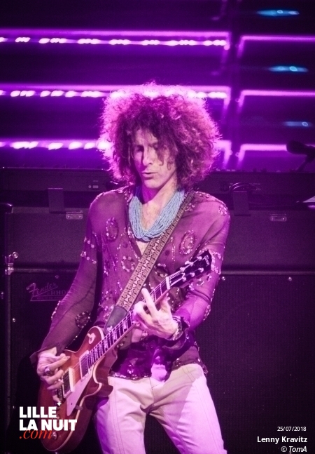 Lenny Kravitz + MF Robots au Zénith de Lille en live - photo n°3