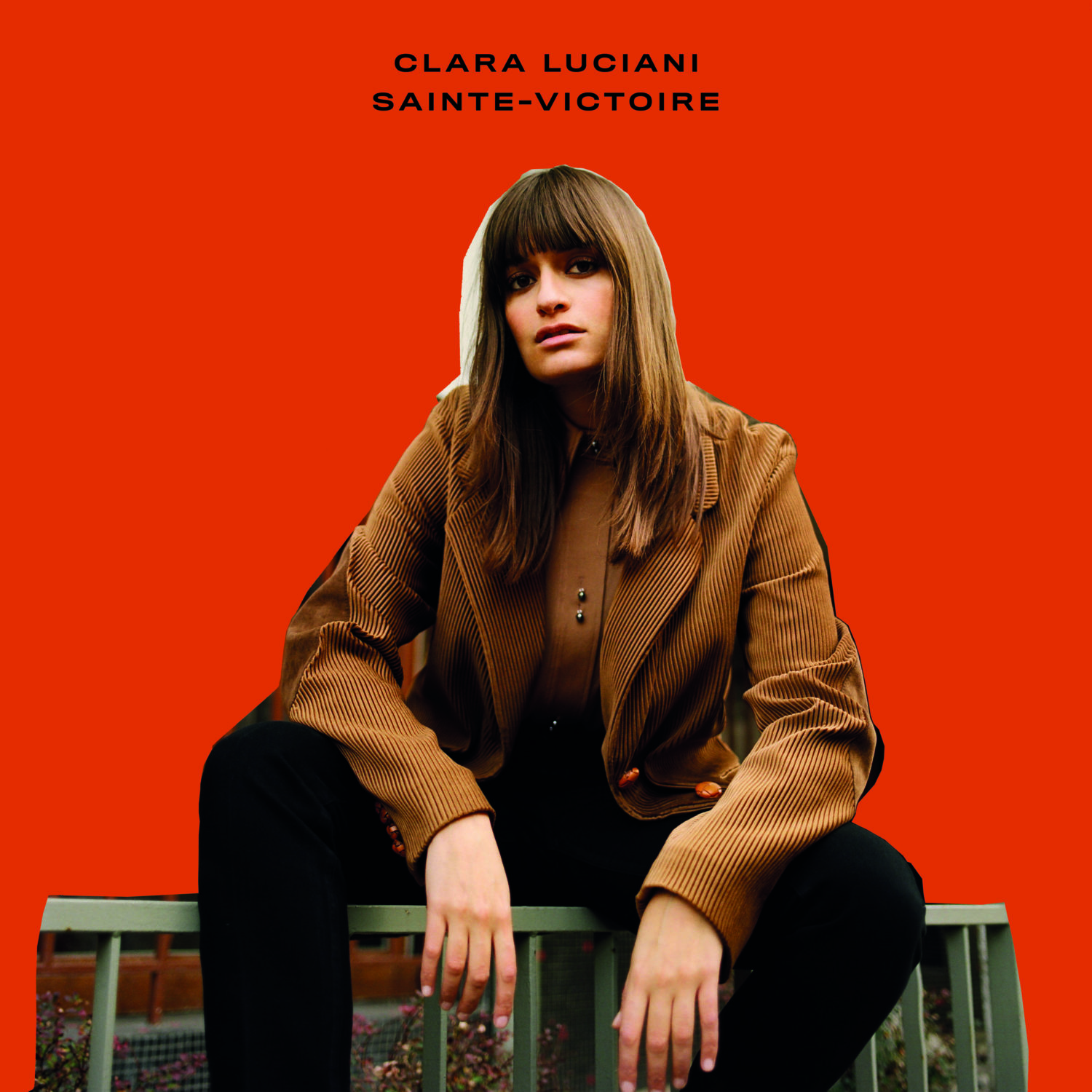 Clara Luciani sort son premier album « Sainte-Victoire », un véritable joyau pop