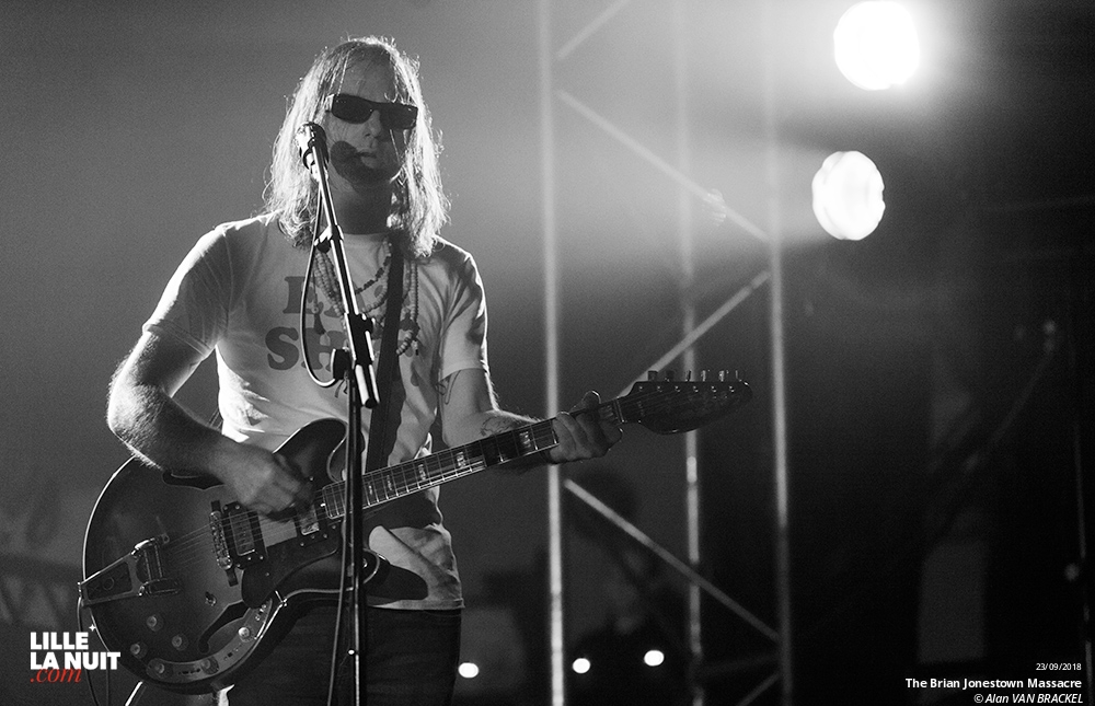 The Brian Jonestown Massacre + Dead Horse One à l’Aéronef de Lille en live - photo n°13