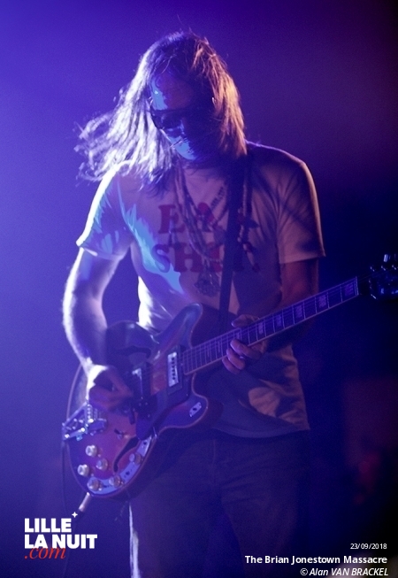 The Brian Jonestown Massacre + Dead Horse One à l’Aéronef de Lille en live - photo n°15