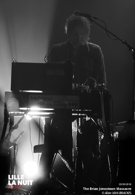 The Brian Jonestown Massacre + Dead Horse One à l’Aéronef de Lille en live - photo n°23