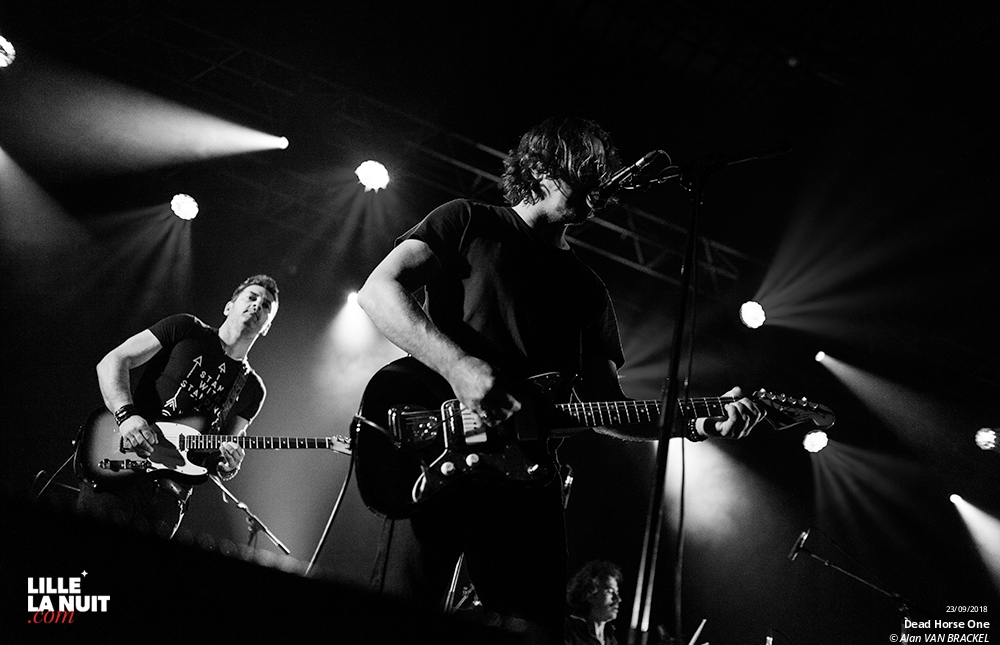 The Brian Jonestown Massacre + Dead Horse One à l’Aéronef de Lille en live - photo n°9