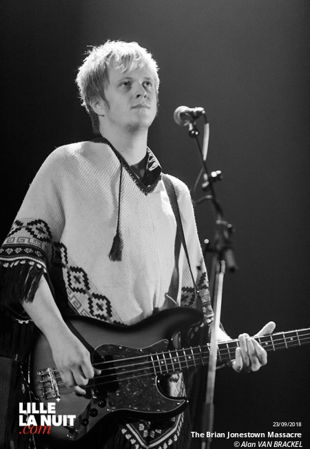 The Brian Jonestown Massacre + Dead Horse One à l’Aéronef de Lille en live - photo n°12