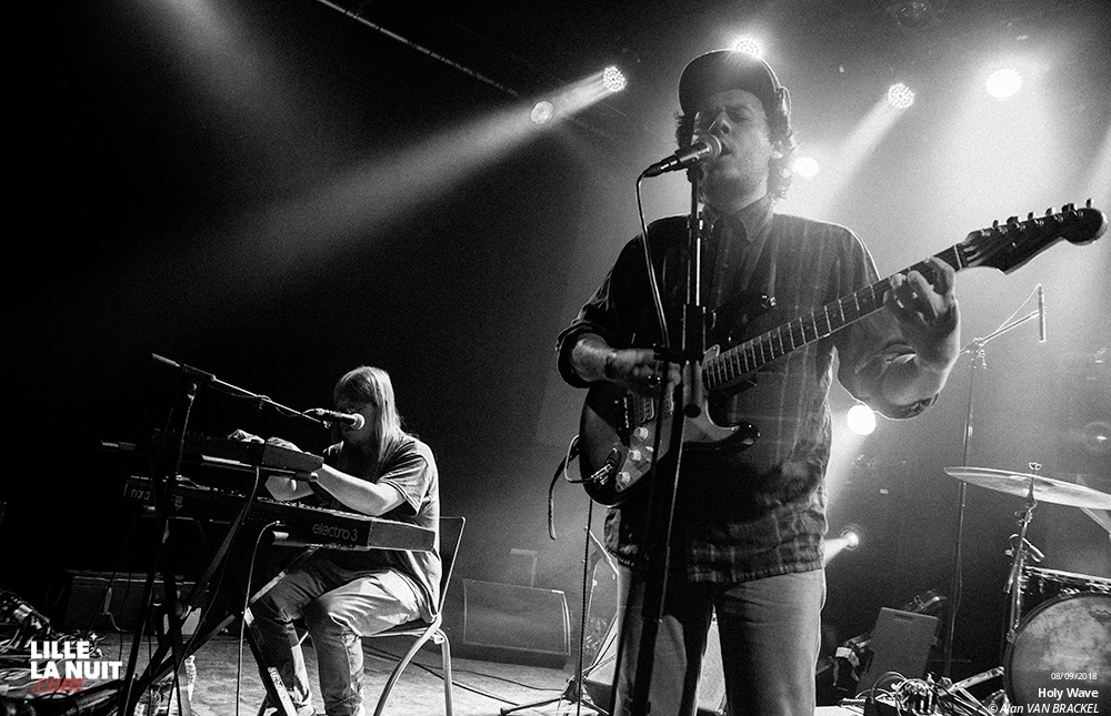 Strawberry Fest : Holy Wave + Ulrika Spacek + Wild Racoon + June & Lena à la Ferme d’en Haut en live - photo n°6