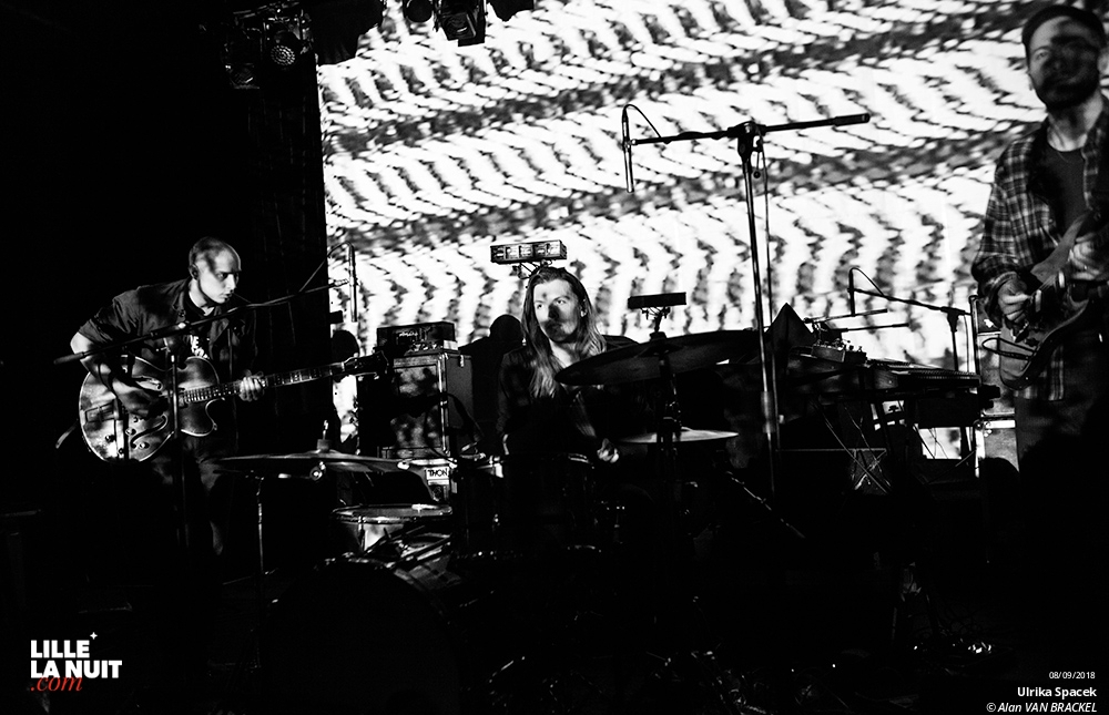 Strawberry Fest : Holy Wave + Ulrika Spacek + Wild Racoon + June & Lena à la Ferme d’en Haut en live - photo n°6