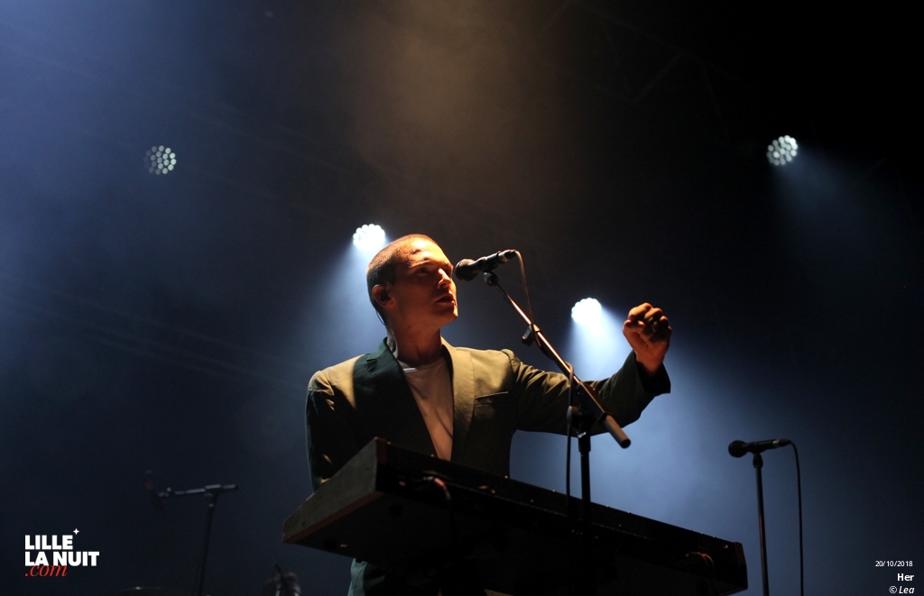 Her + Owlle à l’Aéronef en live - photo n°4