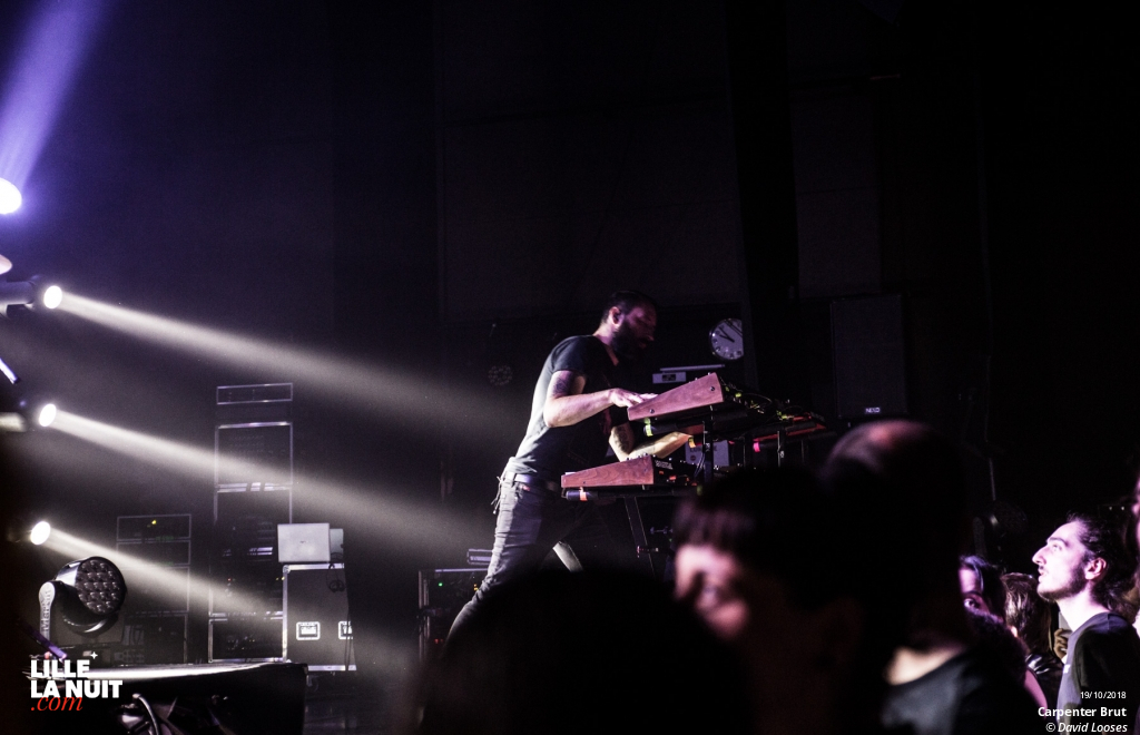 Carpenter Brut au Métaphone en live - photo n°8