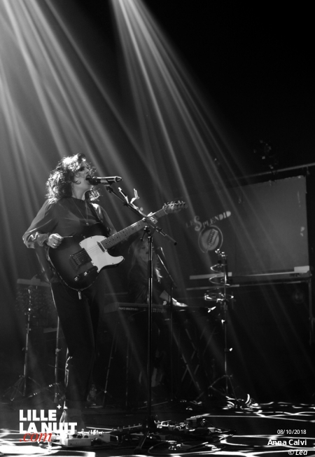 Anna Calvi + Raphaël Neal au Splendid en live - photo n°5