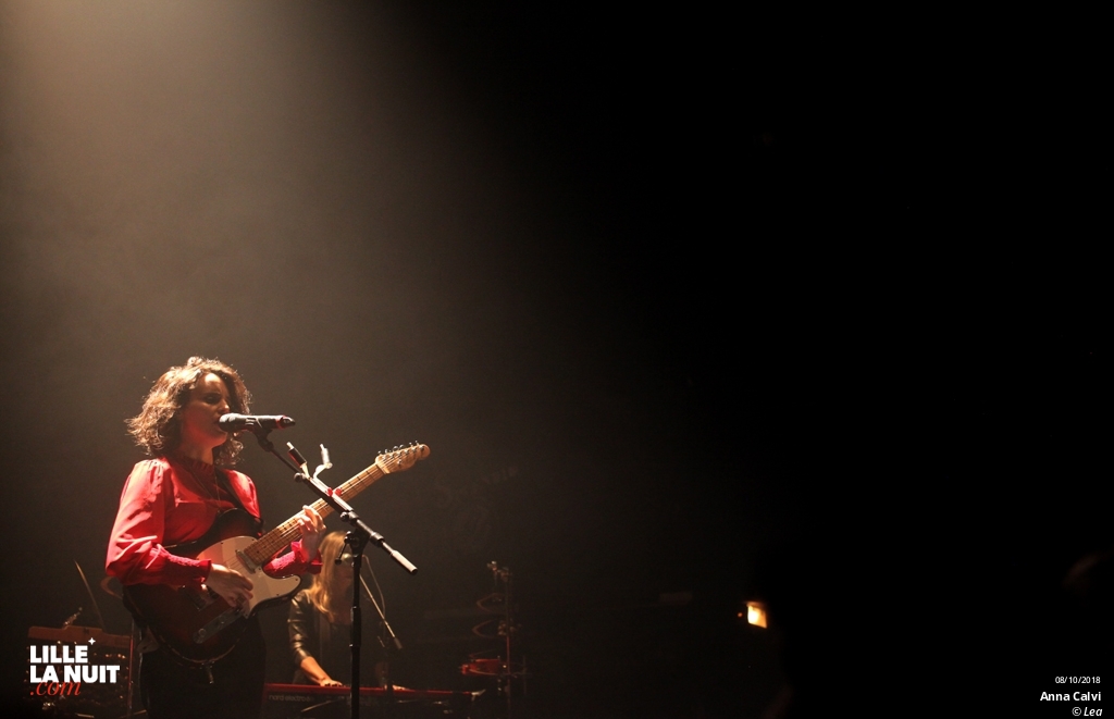 Anna Calvi + Raphaël Neal au Splendid en live - photo n°3