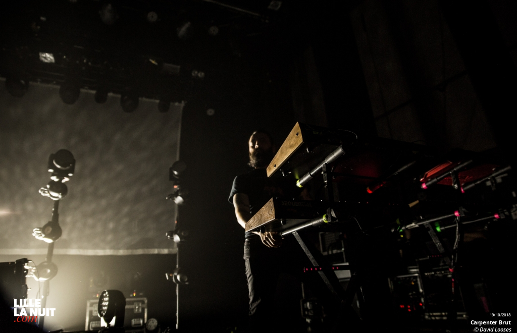 Carpenter Brut au Métaphone en live - photo n°10