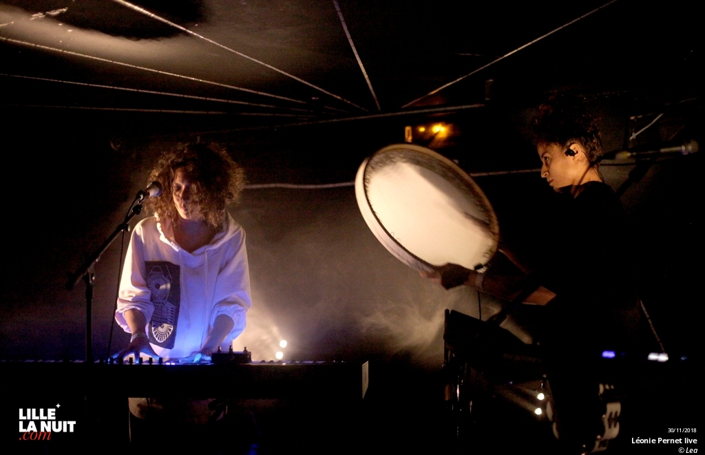 Bakel – Release Party + Léonie Pernet live à la Cave aux Poètes en live - photo n°1