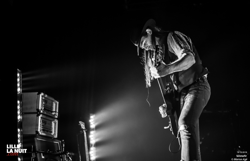 Sólstafir + Kontinuum + Louise Lemón à l’Aéronef en live - photo n°7