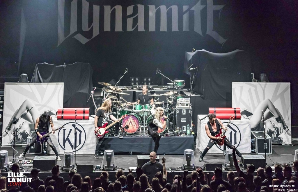 Powerwolf + Amaranthe + Kissin’ Dynamite à l’Aéronef en live - photo n°7