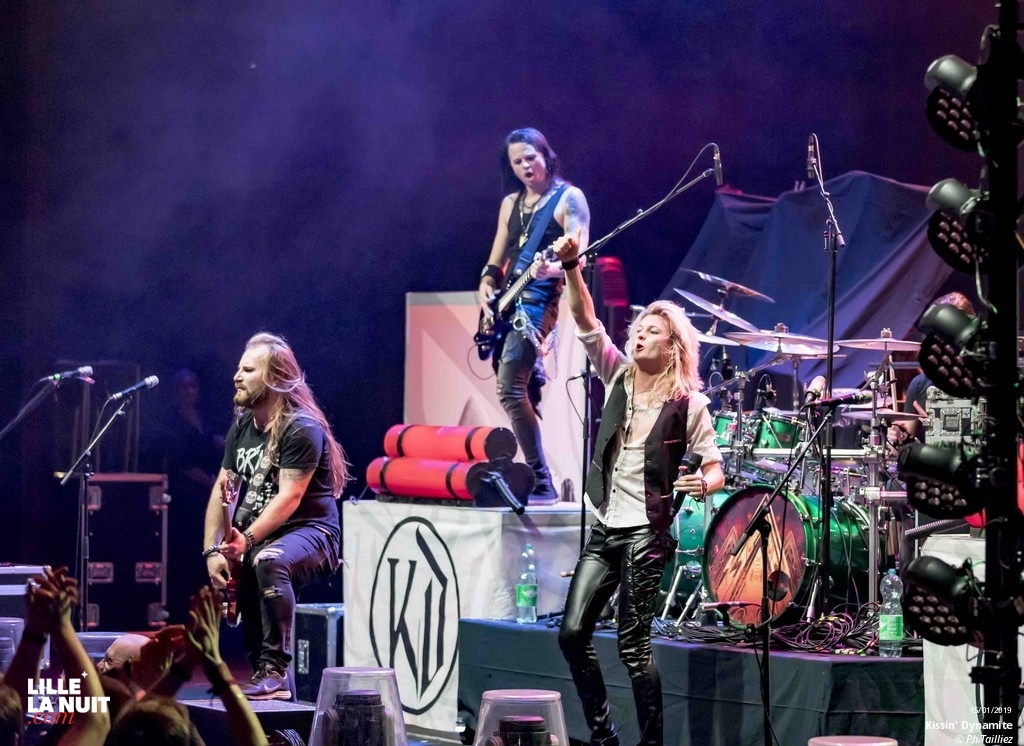 Powerwolf + Amaranthe + Kissin’ Dynamite à l’Aéronef en live - photo n°10
