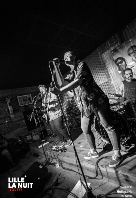 Holispark + District 7 à l’American Bar 76 à Auchel en live - photo n°9