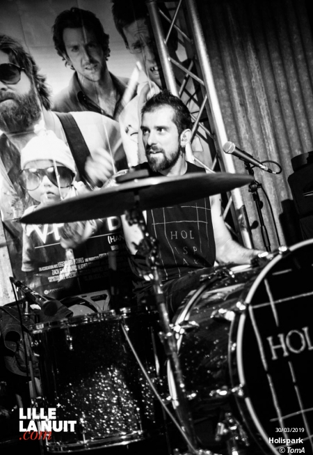 Holispark + District 7 à l’American Bar 76 à Auchel en live - photo n°4