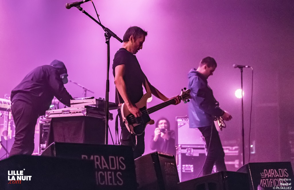 Deus + Triggerfinger + The Liminanas + Baasta! au Zénith de Lille en live - photo n°5