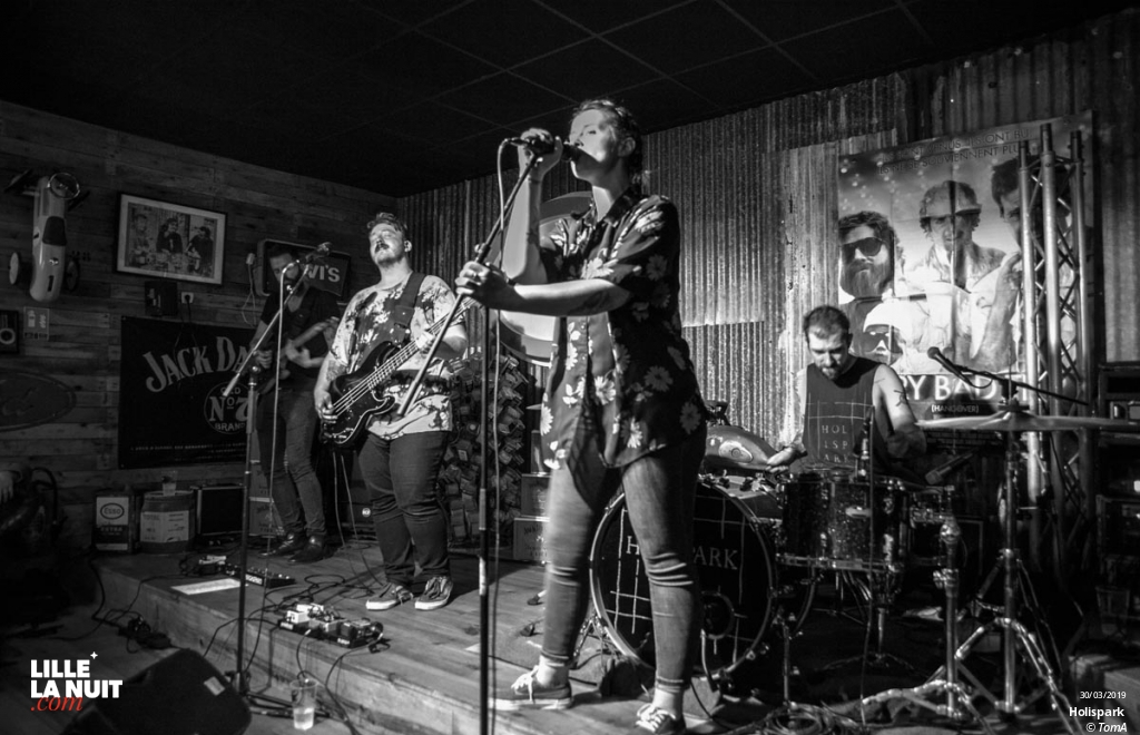 Holispark + District 7 à l’American Bar 76 à Auchel en live - photo n°14