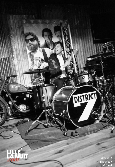 Holispark + District 7 à l’American Bar 76 à Auchel en live - photo n°13