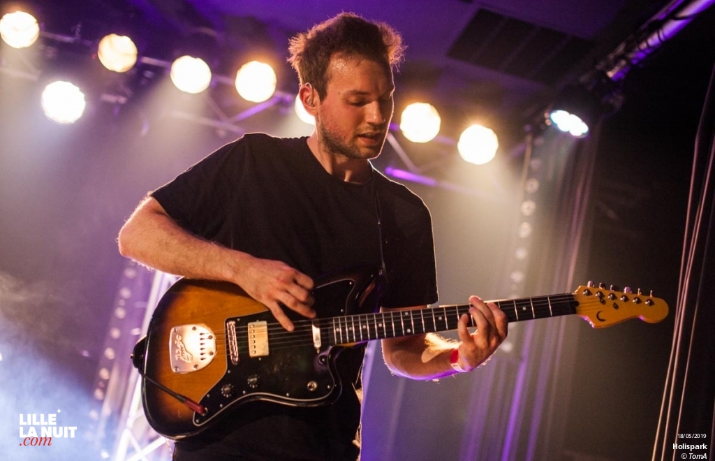 Holispark + Bare teeth + Attempt à la Boite à Musiques en live - photo n°2