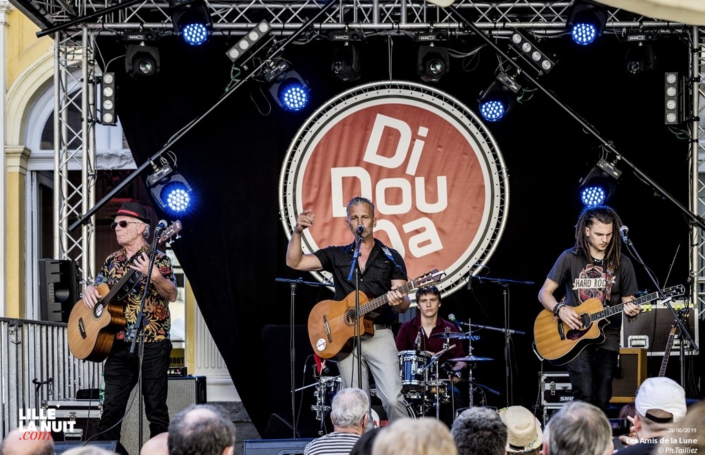 Les Amis de la Lune au festival Faites de la Chanson en live - photo n°2